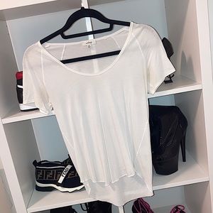 WILFRED ARITZIA slouchy white t-shirt